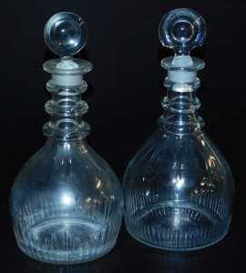 A near pair of George III triple ring neck decanters and stoppers, 27cm high, and two near pairs... - 3