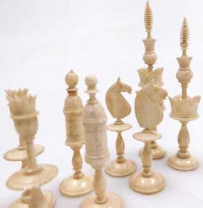A 19thC German bone chess set, of Selenus form, incomplete, king 11cm high. (AF) - 2