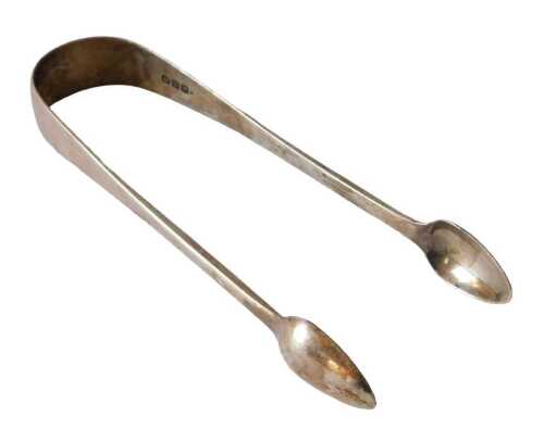 A set of George IV silver sugar bows, Old English pattern, probably Sheffield 1825, 15cm long, 1....