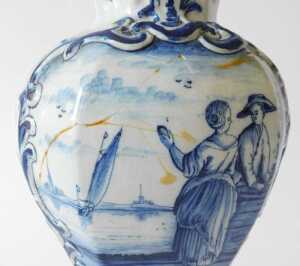 A pair of 19thC Dutch Delft blue and white vases, each of inverted hexagonal form, with bird and... - 5