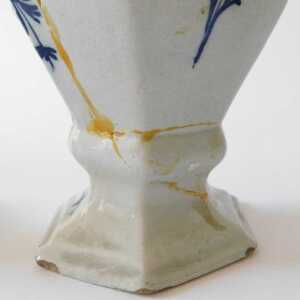 A pair of 19thC Dutch Delft blue and white vases, each of inverted hexagonal form, with bird and... - 6