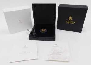 An East India Company William Wyon 22ct gold five sovereign proof coin, St Helena issue, edition... - 3