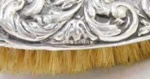 A Victorian harlequin silver five piece dressing table set, to include hairbrush repousse... - 8