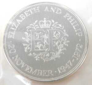 Various commemorative coins, coin sets, Elizabeth II silver jubilee crown, cased Diana Princess... - 4
