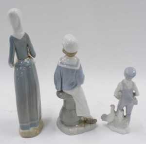 Various china, pottery and effects, to include a quantity of bird ornaments, Royal Copenhagen... - 3