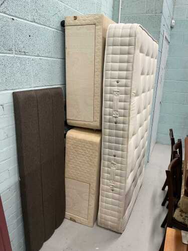 A king sized mattress on divan style base.