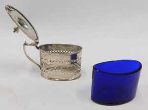 A George V silver mustard pot, of oval form, with urn finial, thumb mould handle and part... - 3