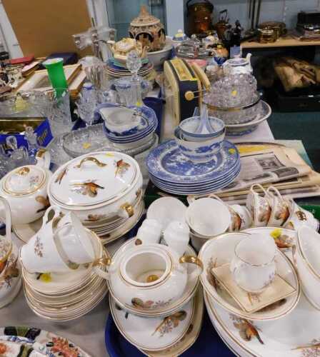 Various pottery and effects, a Sheriden quality transfer printed dinner service, decorated with...