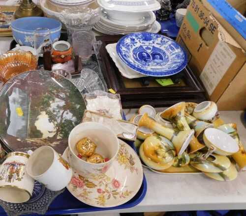 Various pottery and effects, Royal commemorative and others, Doulton transfer printed plate,...