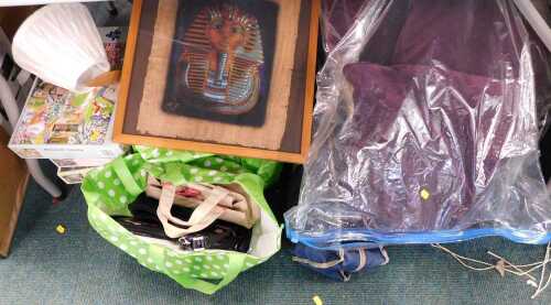 Various table linen, bowls, various jigsaws to include Bloomin' Lovely, plastic kitchenware,...