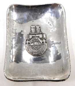 An early 20thC Peruvian dish, of egg shaped form, with hammered border and raised central... - 6