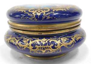 An early 19thC Sevres porcelain box, of circular form, the hinged lid expertly decorated with a... - 3