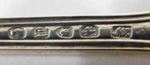 A pair of Victorian silver fish servers, shell capped Old English pattern, by Thomas Wallis II,... - 4