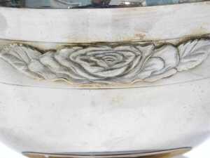 An Elizabeth II silver Year of the Rose Bowl, of circular form, on inverted stem and circular... - 2