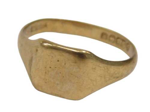 A 9ct gold signet ring, with rectangular rubbed ring head, Birmingham 1955, ring size M&frac12;, 2.3g.