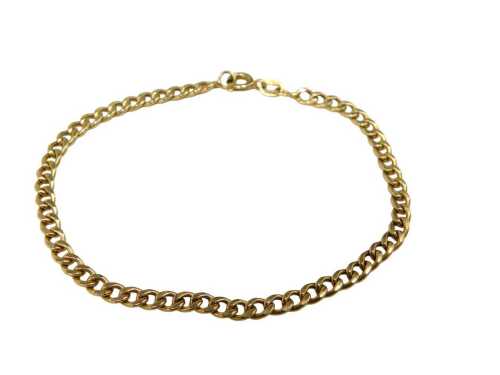 A flattened curb bracelet, yellow metal, stamped 750 62AR, 19cm long, 3.9g.