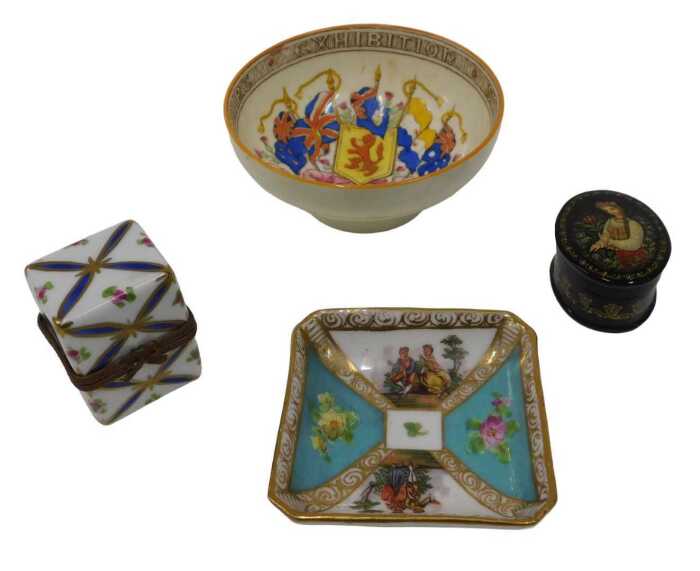 A 20thC Dumont French enamel porcelain miniature perfume bottle box, of rectangular form,...