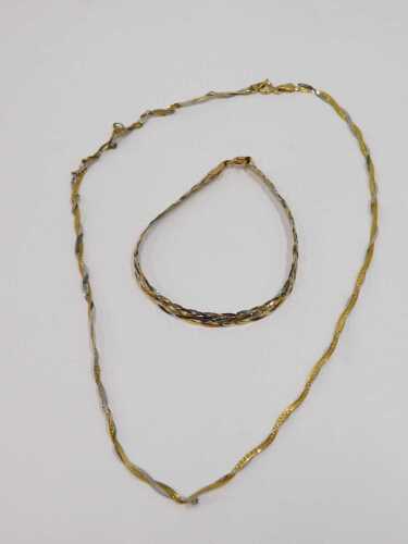 Two bi and tricolour chains, comprising a necklace and bracelet, each stamped Italy 9kt, 40cm...