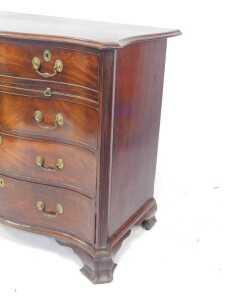A George III mahogany serpentine bachelor's chest, with moulded top over two drawers, over... - 2