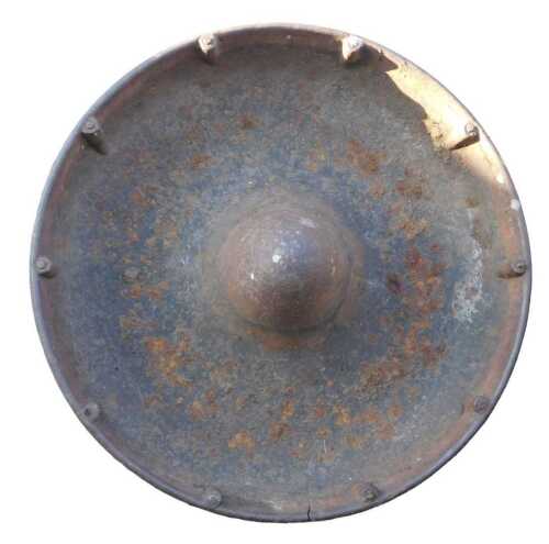 A Mexican hat cast metal animal feeder, 89cm diameter.