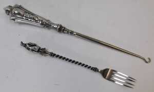 A group of small silver and silver-mounted items, including a silver-mounted hairbrush and... - 6