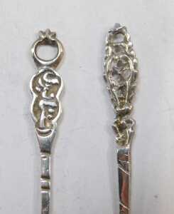 A group of white metal items, comprising an Eastern bangle, a Siam jewellery enamel bracelet,... - 3