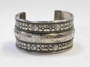 A group of white metal items, comprising an Eastern bangle, a Siam jewellery enamel bracelet,... - 4