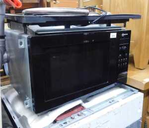 A Nef microwave oven.