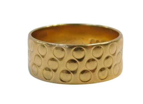 An 18ct gold wedding band, of three row circular design, 8mm width, maker S&W, London, date...