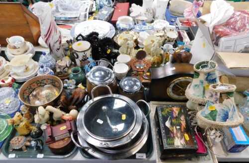 Household items, to include ceramics, glassware, treen, metalware, items include small pair of...