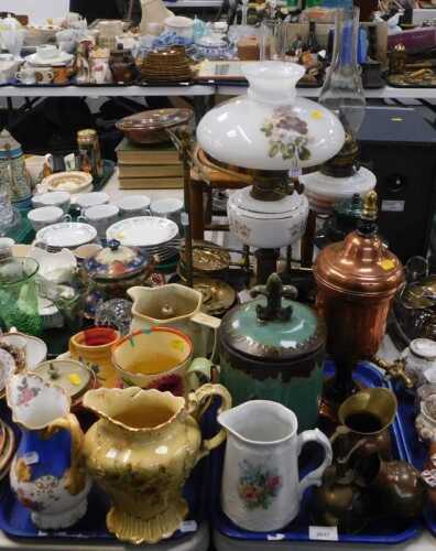 Ceramics and household wares, to include a samovar, small oil can, pressurised, copper jug, a...