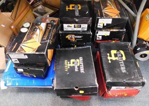 Boots and shoes, to include Grafters, Safety Footwear, Acra, etc., all boxed, various sizes. (a...