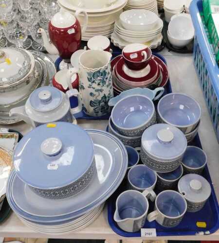 Ceramics, to include a Hornsea Tapestry pattern part dinner service, items to include bowls,...