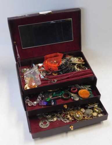 Costume jewellery, to include necklaces, rings, earrings, bracelets, brooches, etc., contained...