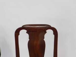 A pair of George II mahogany side chairs, with carved and shaped splat backs, drop-in seats,... - 4