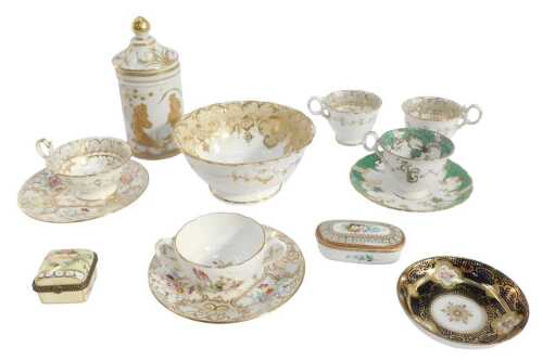 A group of 19thC and later porcelain, to include florally decorated cups and saucers, a...
