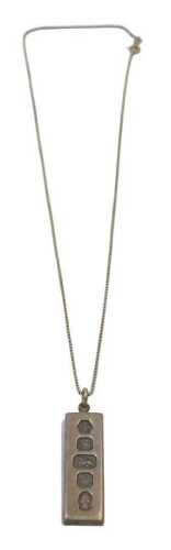An Elizabeth II silver ingot pendant and chain, Sheffield 1977, 4cm high, on a box link necklace,...