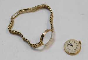 A Tudor Royal lady's 9ct gold cased wristwatch, the circular silvered dial bearing Arabic... - 5