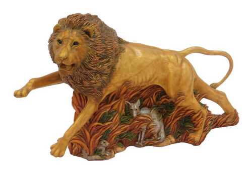 A From the Earth Simba lion resin figure by Ann Richmond, a limited edition of 3500, 19cm high,...