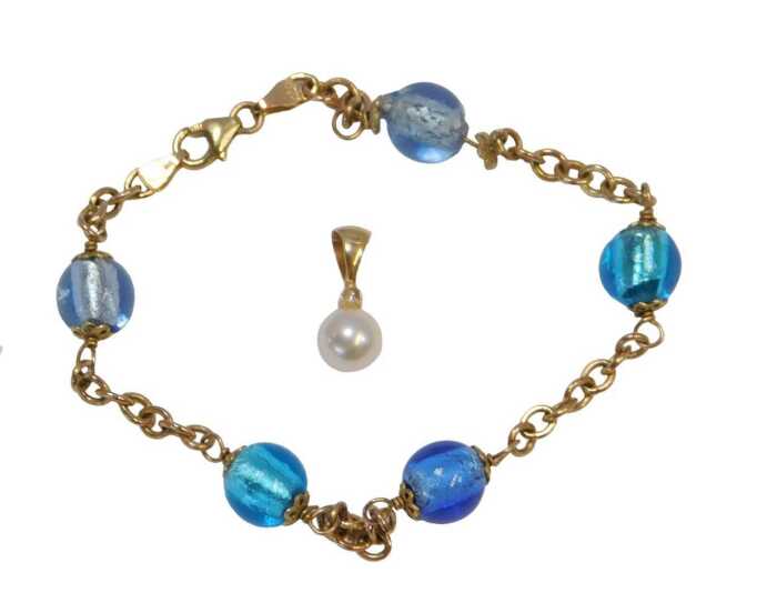 A 9ct gold bracelet, set with five vari-coloured blue beads at intervals, with a lobster claw...