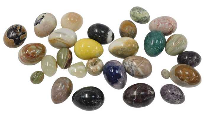 A group of hardstone eggs, including lapis, coloured agates, marble, etc. (a quantity)