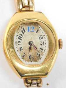 Two wristwatches, comprising a 9ct rose gold cased wristwatch head, with cream painted enamelled... - 3