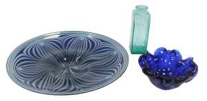 A Frank Thrower for Dartington green-tinted glass daisy vase, of rectangular form, 17cm high,...