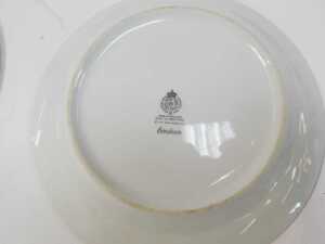 A group of Royal Worcester Evesham pattern part tea and dinner wares, including serving dishes,... - 5