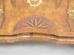 A George II walnut chest on chest, the upper section with canted moulded cornice above fluted... - 3