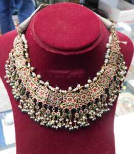 An antique enamel and gem set bridal necklace, the front set with an arrangement of green, red... - 3