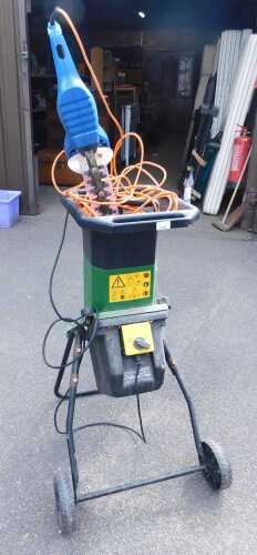A Parkside electric garden shredder, PKGH 2400FF, together with a Hyundai electric hedge trimmer.