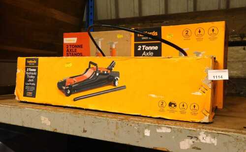 An Alford two ton hydraulic trolley jack, together with two ton axle stands, two sets, each boxed.