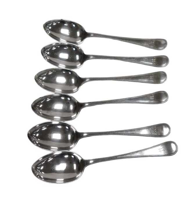 A set of six of Edward VII silver Bead pattern tablespoons, initial engraved, Sheffield 1909, 17....