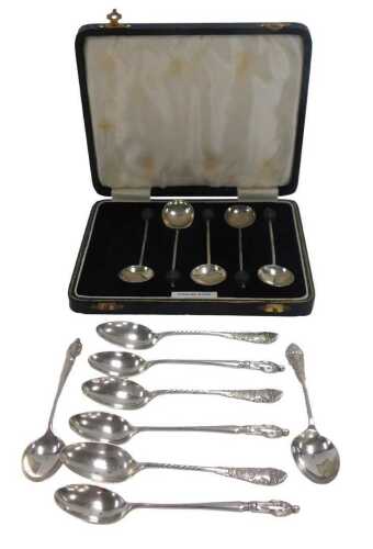 A set of four Edward VII silver coffee spoons, with a fancy floral terminal, London 1901, four...